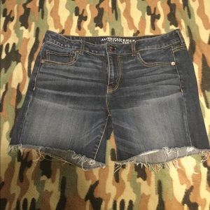 AEO denim super stretch midi shorts size 14